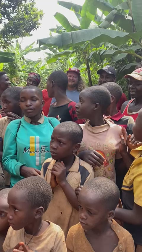 
            
                Load and play video in Gallery viewer, Burundi Box Set
            
        